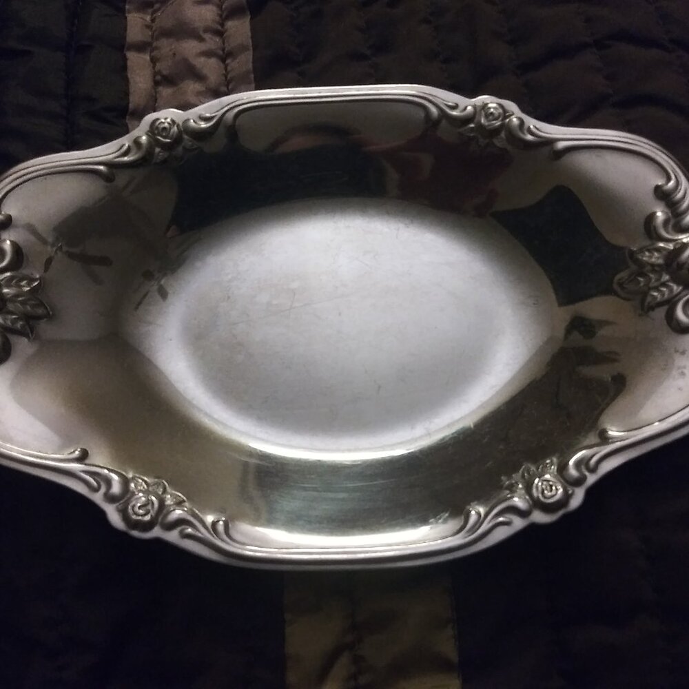 Small silver stainless decorative plate